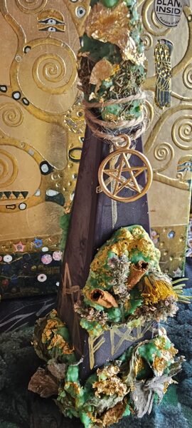 Rituālu svece naudas bloks